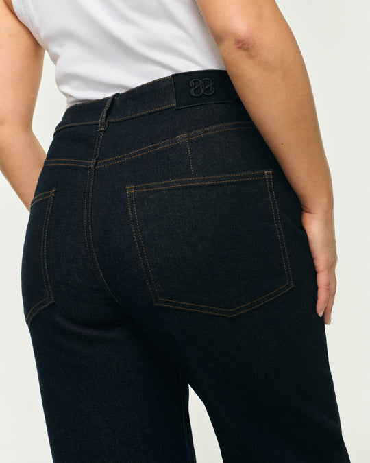 Vaqueros cómodos, combinaciones denim y el ajuste perfecto para cada tipo de cuerpo. Encontrar vaqueros cómodos nunca ha sido tan fácil.